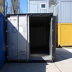 Bei MBN-Modulwelt Lars Hoppe GmbH können Sie hochwertige Bürocontainer mieten oder auch passende Sanitärcontainer. Weitere Containeranlagen können Sie bei Uns planen lassen und mieten im Raum Hannover, Bielefeld, Braunschweig, Celle, Hildesheim und Paderborn.