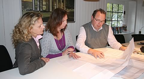 Bei MBN-Modulwelt Lars Hoppe GmbH k�nnen Sie hochwertige B�rocontainer mieten oder auch passende Sanit�rcontainer. Weitere Containeranlagen k�nnen Sie bei Uns planen lassen und mieten im Raum Hannover, Bielefeld, Braunschweig, Celle, Hildesheim und Paderborn.