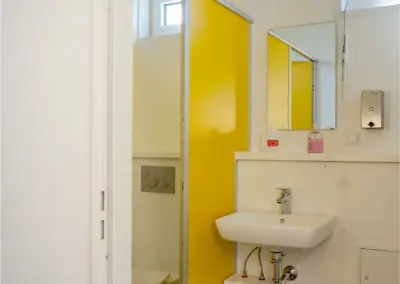 Sanitaerbereich in einem MBN Bürocontainer